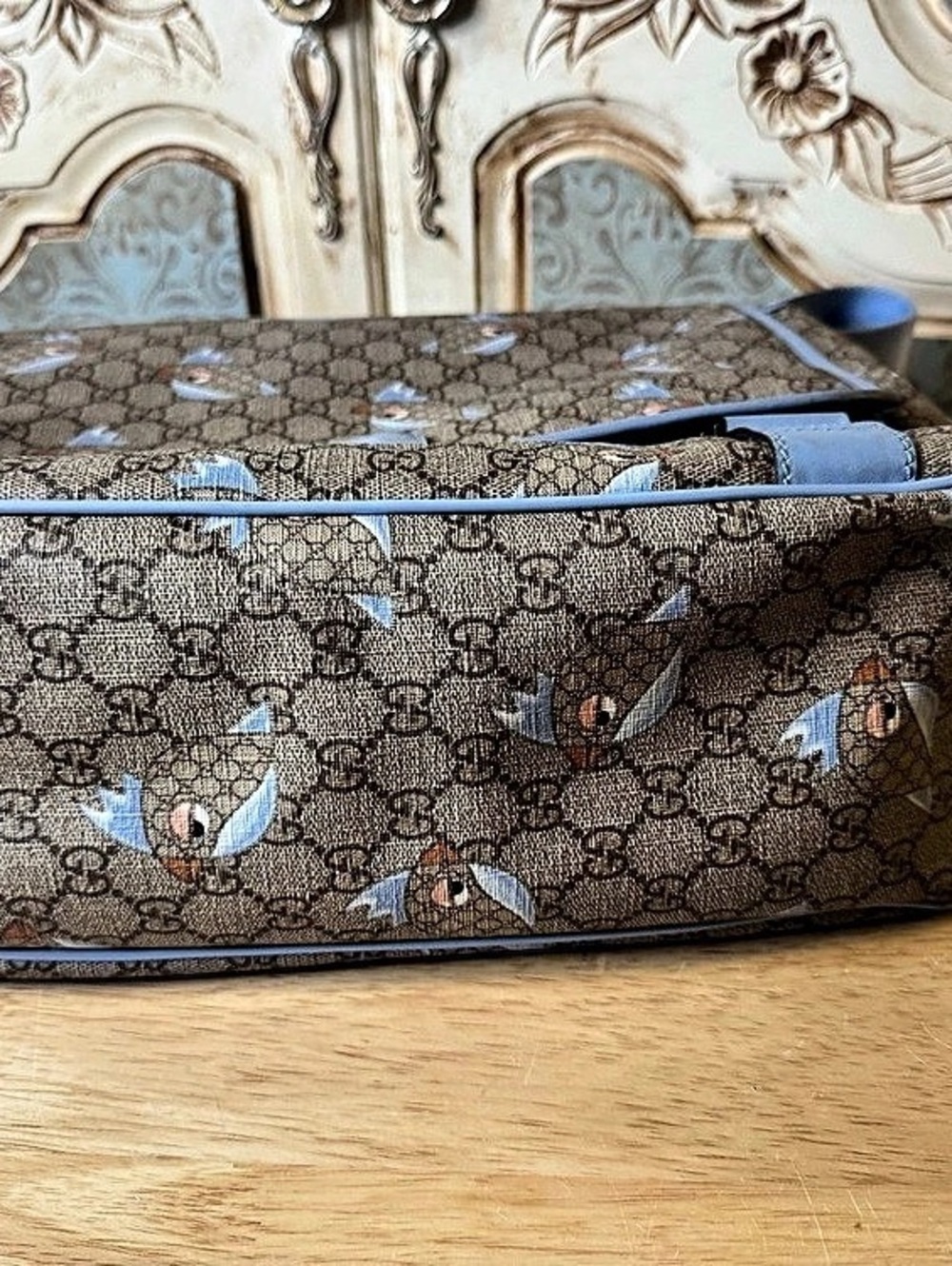 Gucci Tian GG Supreme Small Messenger Bag Brown & Blue - Picture 11 of 14